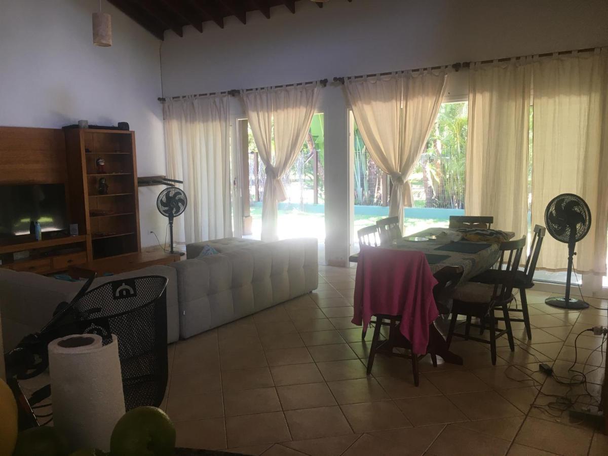 Praia De Itamambuca- Casa Charmosa E Iluminada Ubatuba Eksteriør billede